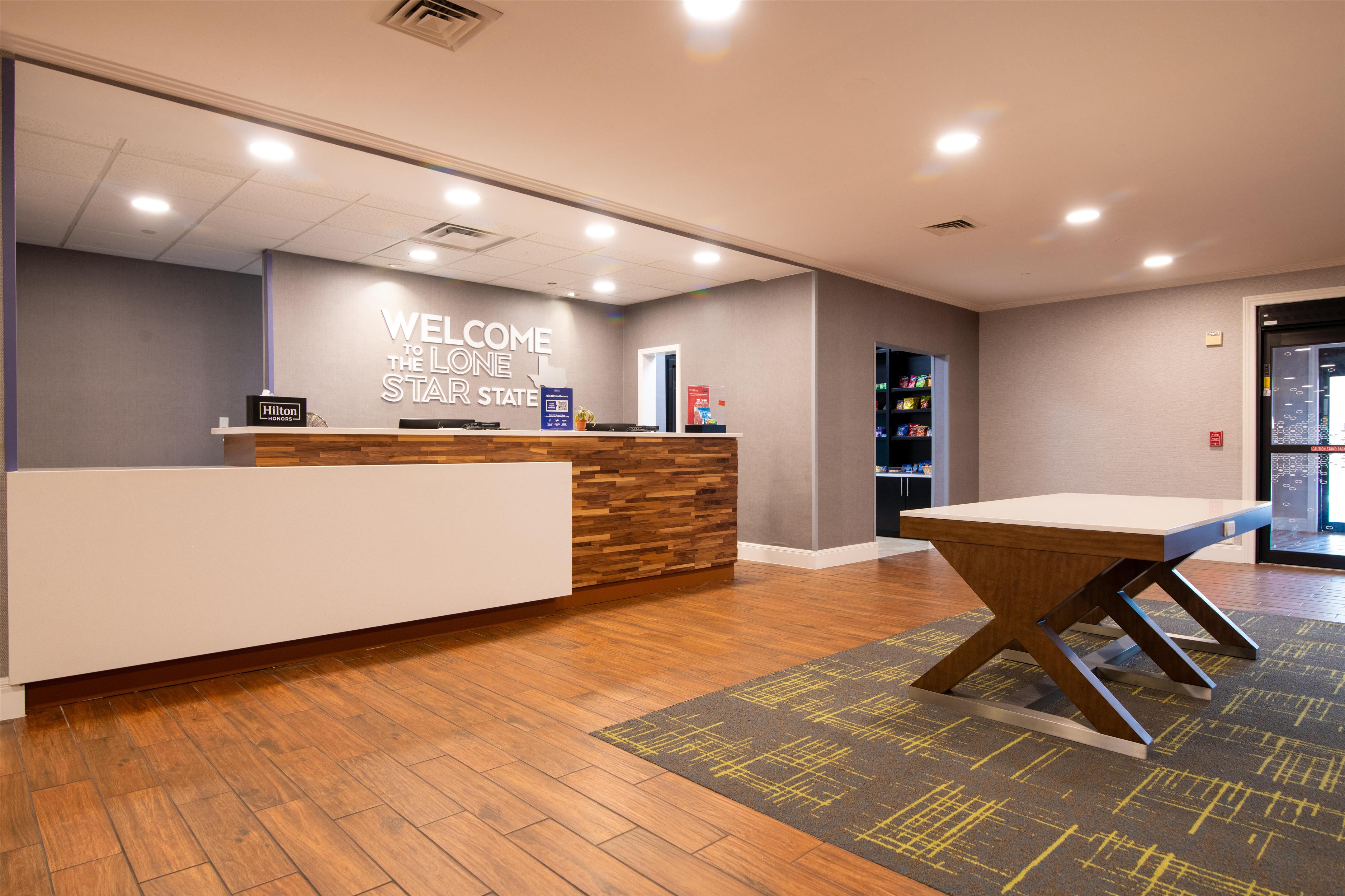 Reception | Hampton Inn & Suites College Station