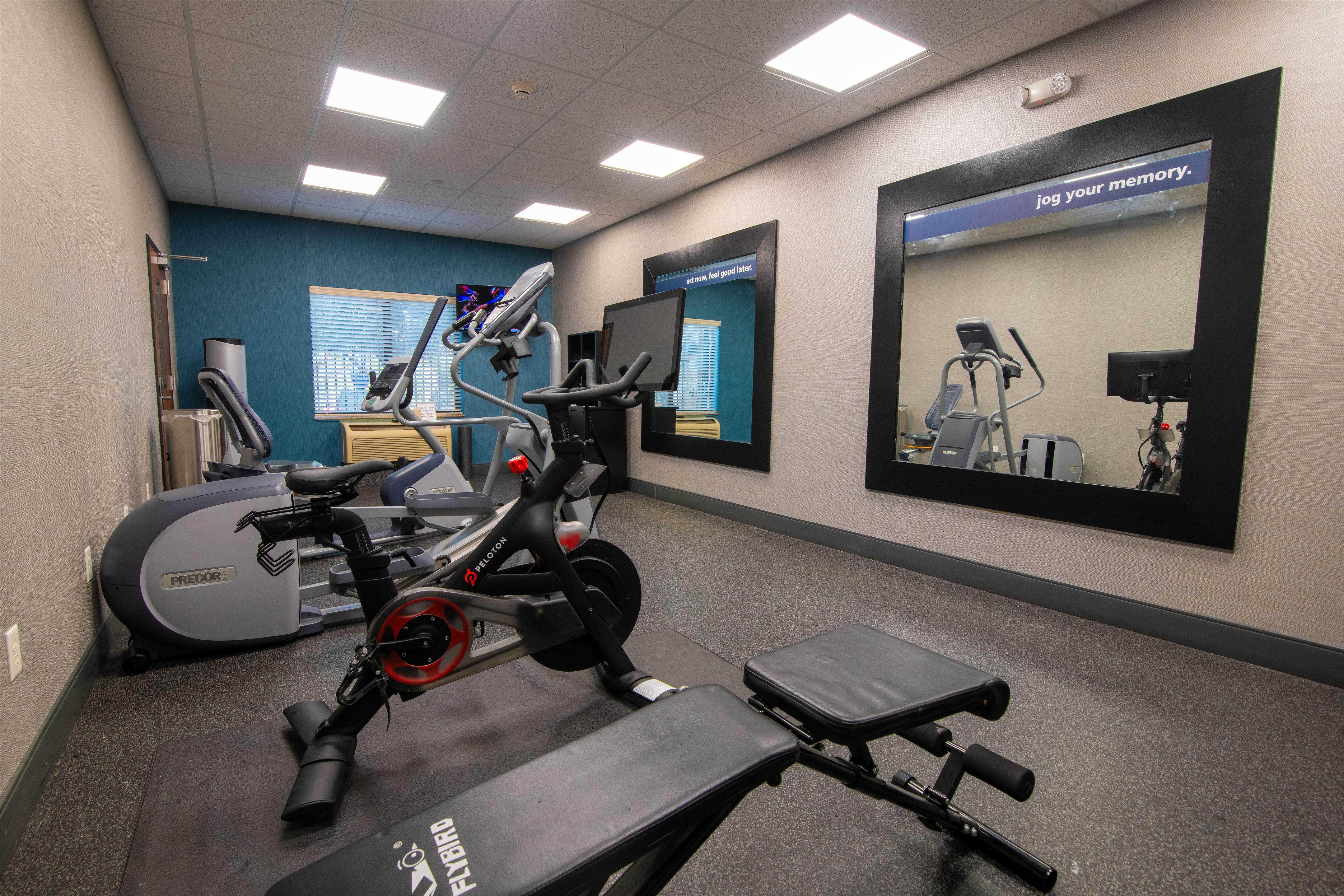 Health club fitness center gym | Hampton Inn & Suites College Station