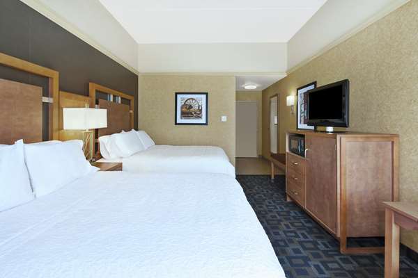  - Hampton Inn Clinton - I-78, Exit 15