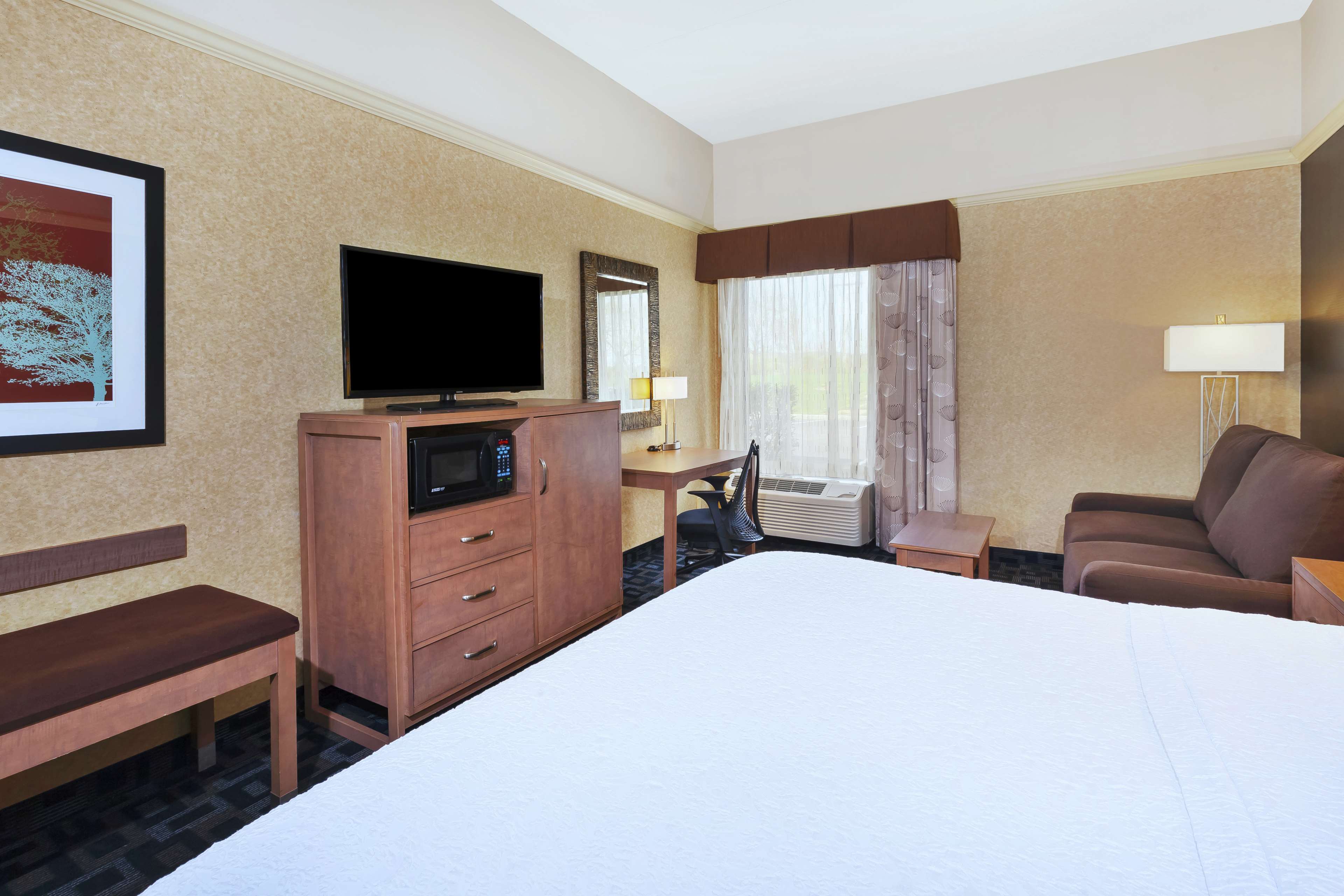 HAMPTON INN CLINTON NJ Room Type - KING STUDY-NON SMOKING