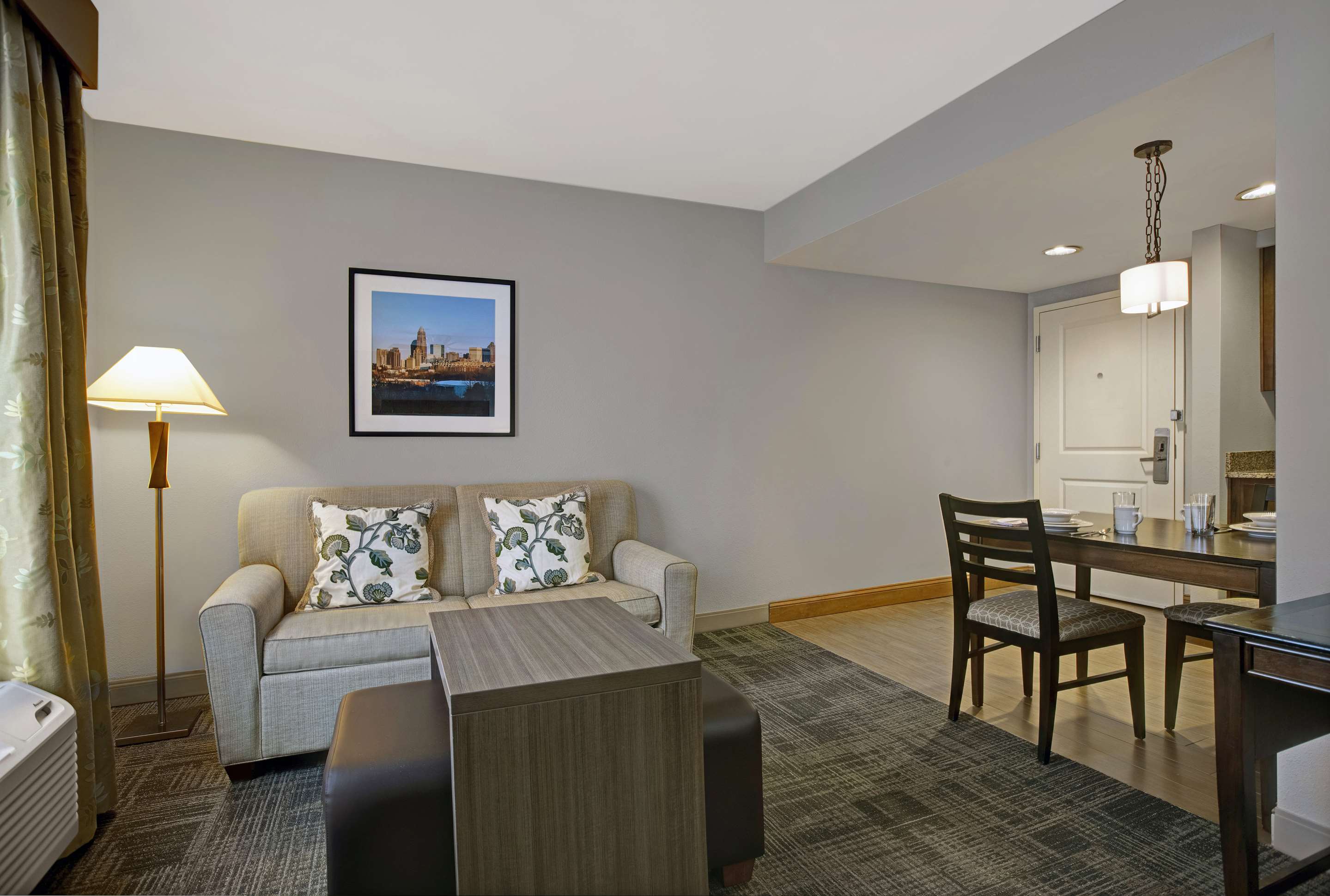 Guest room