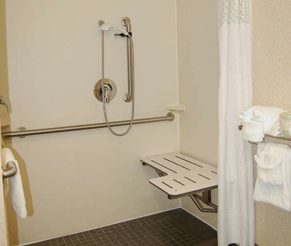  - Hampton Inn & Suites Charlotte Airport - I-85, Exit 32