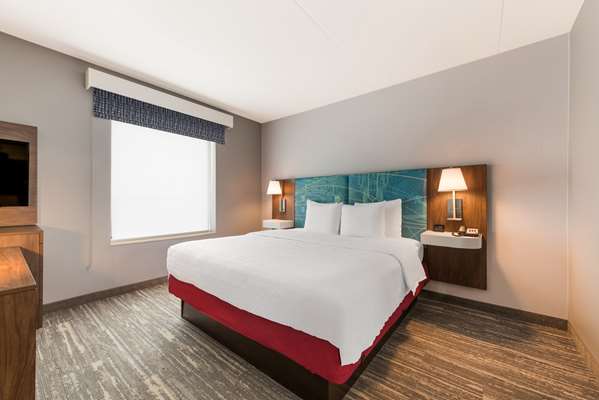  - Hampton Inn & Suites Charlotte Airport - I-85, Exit 32