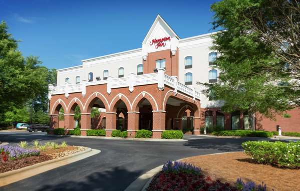 Exterior view - Hampton Inn at Montcros Belmont