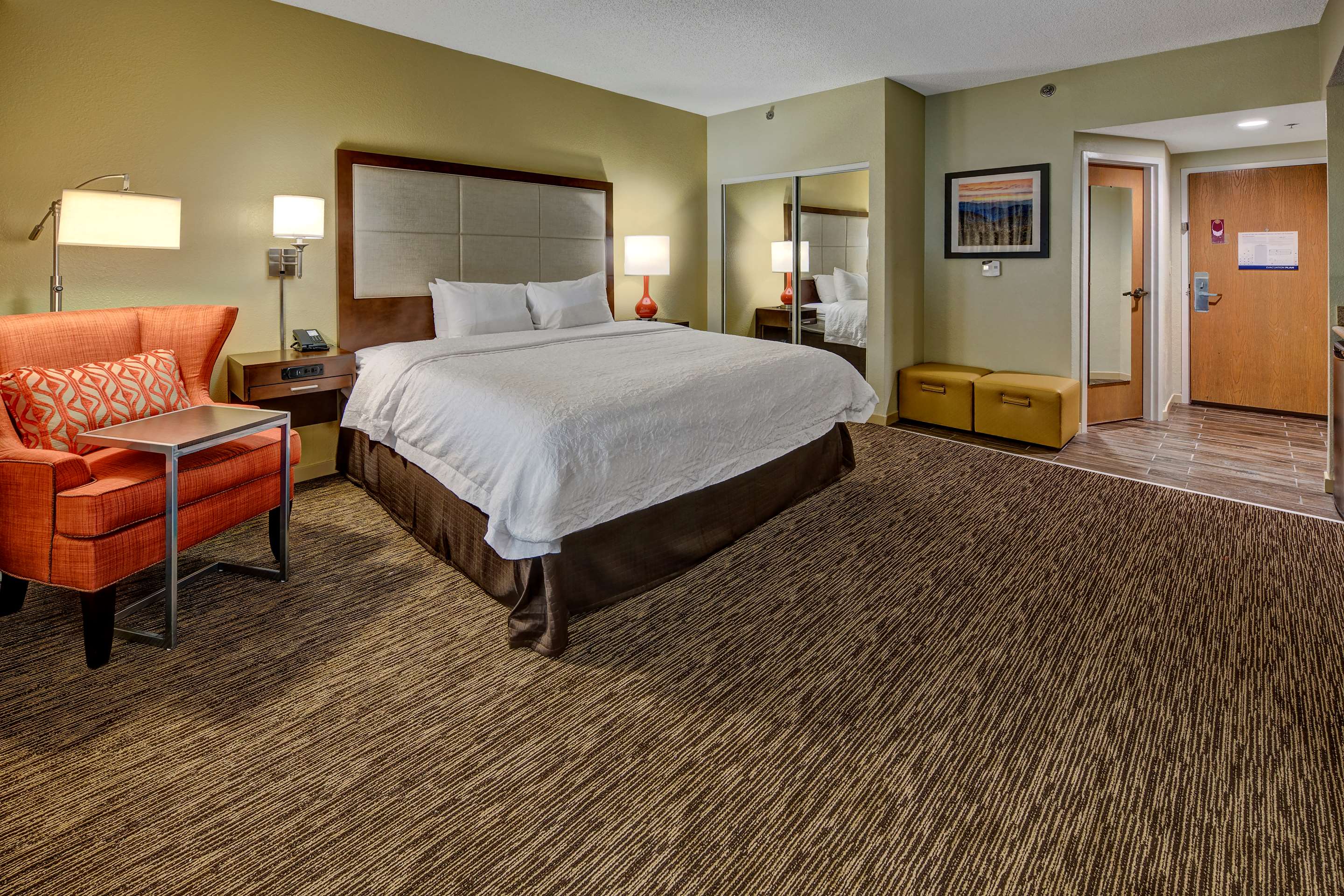 Guest room