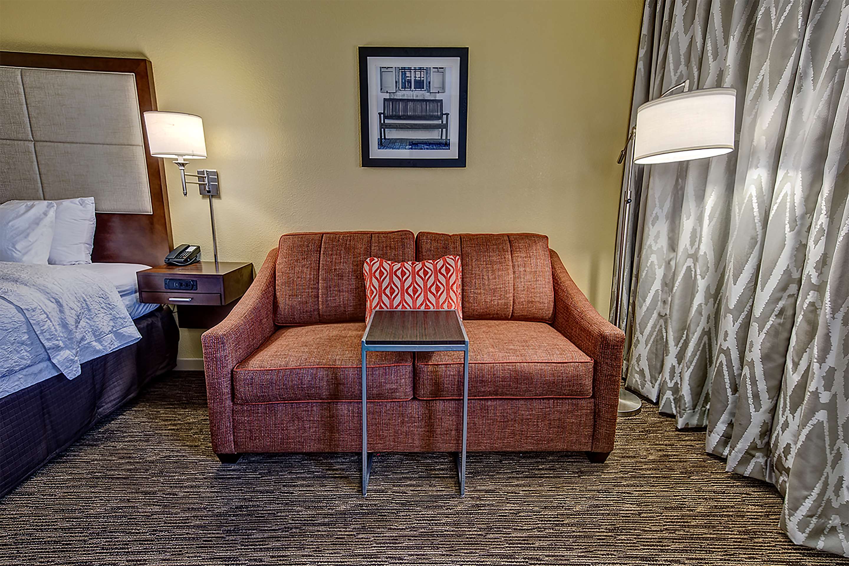 Guest room