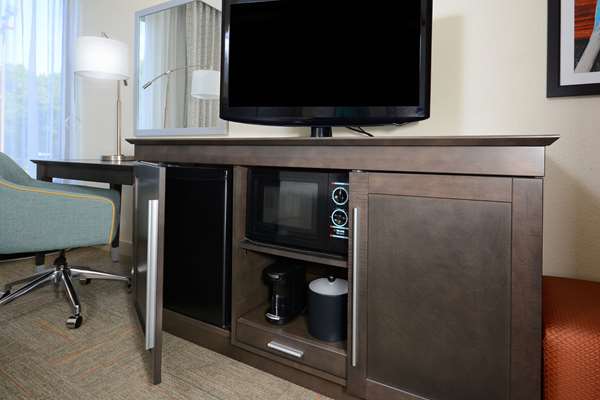  - Hampton Inn Cornelius - I-77, Exit 28