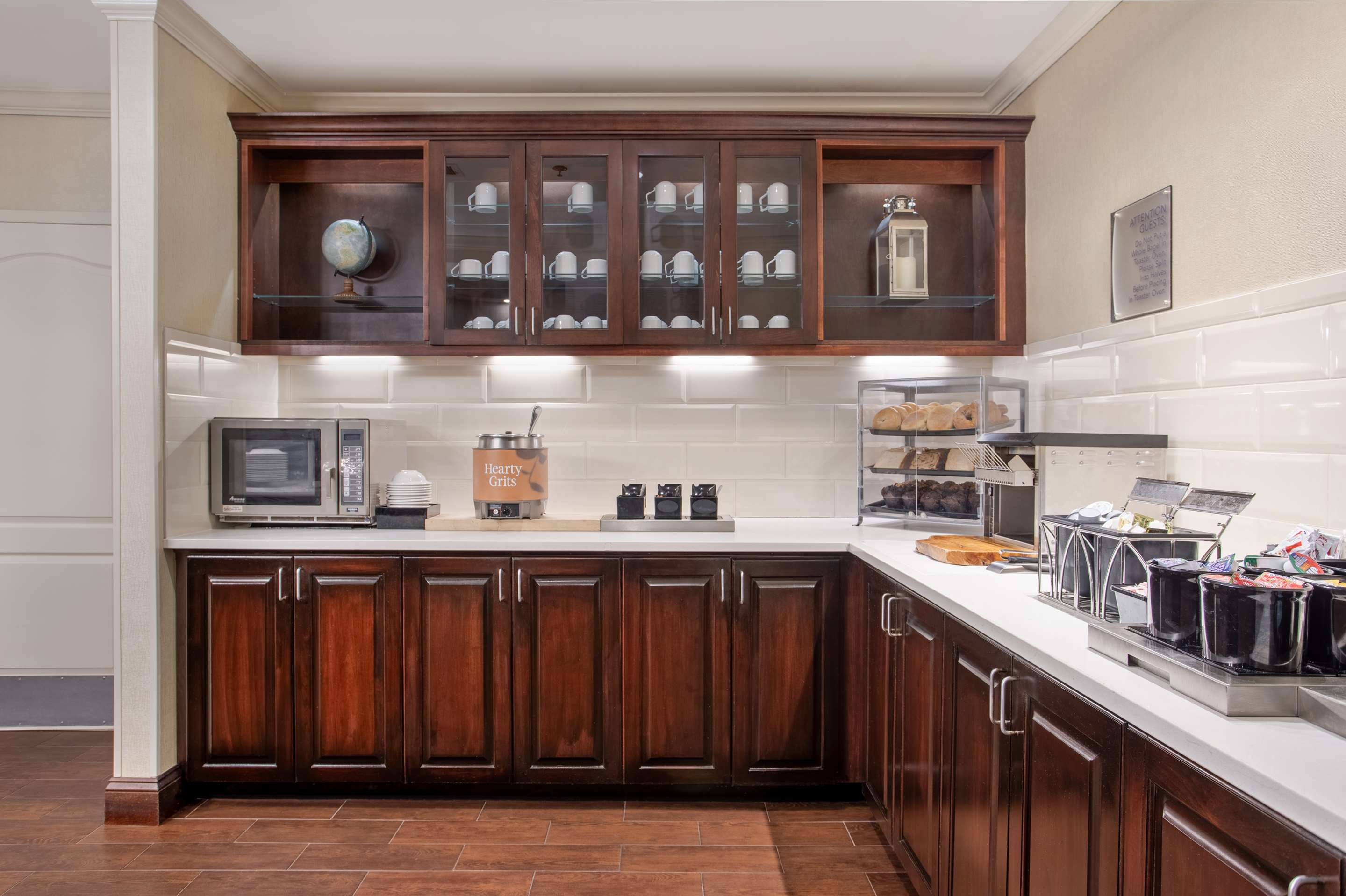 Breakfast Area | Homewood Suites by Hilton Davidson