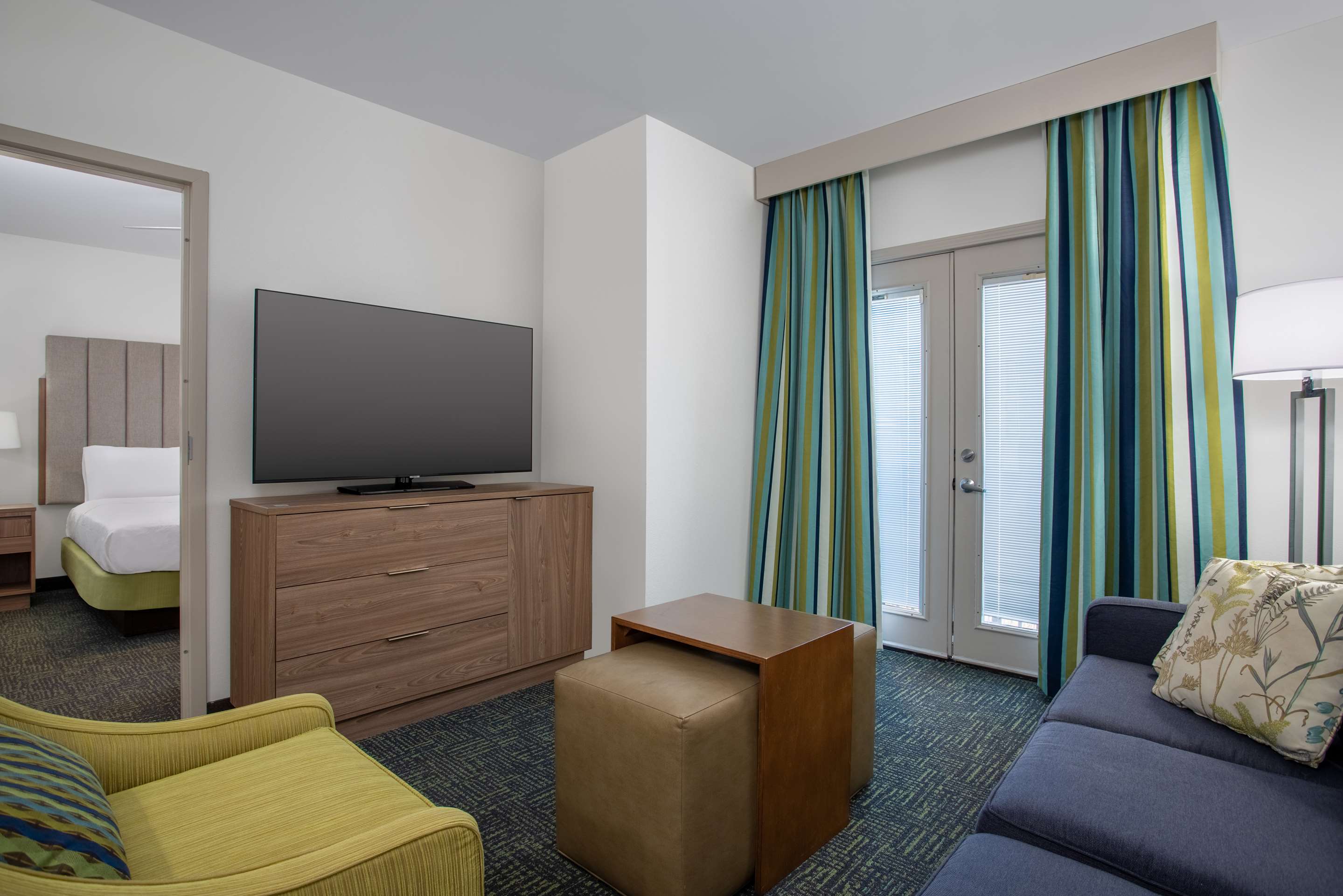Guest room