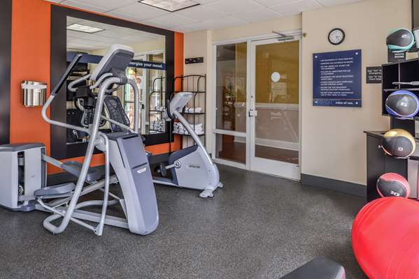 Fitness/ Exercise Room - Hampton Inn & Suites Arrowood Charlotte - I-77, Exit 3