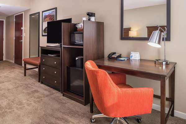  - Hampton Inn & Suites Arrowood Charlotte - I-77, Exit 3