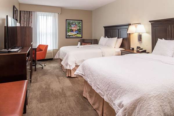  - Hampton Inn & Suites Arrowood Charlotte - I-77, Exit 3