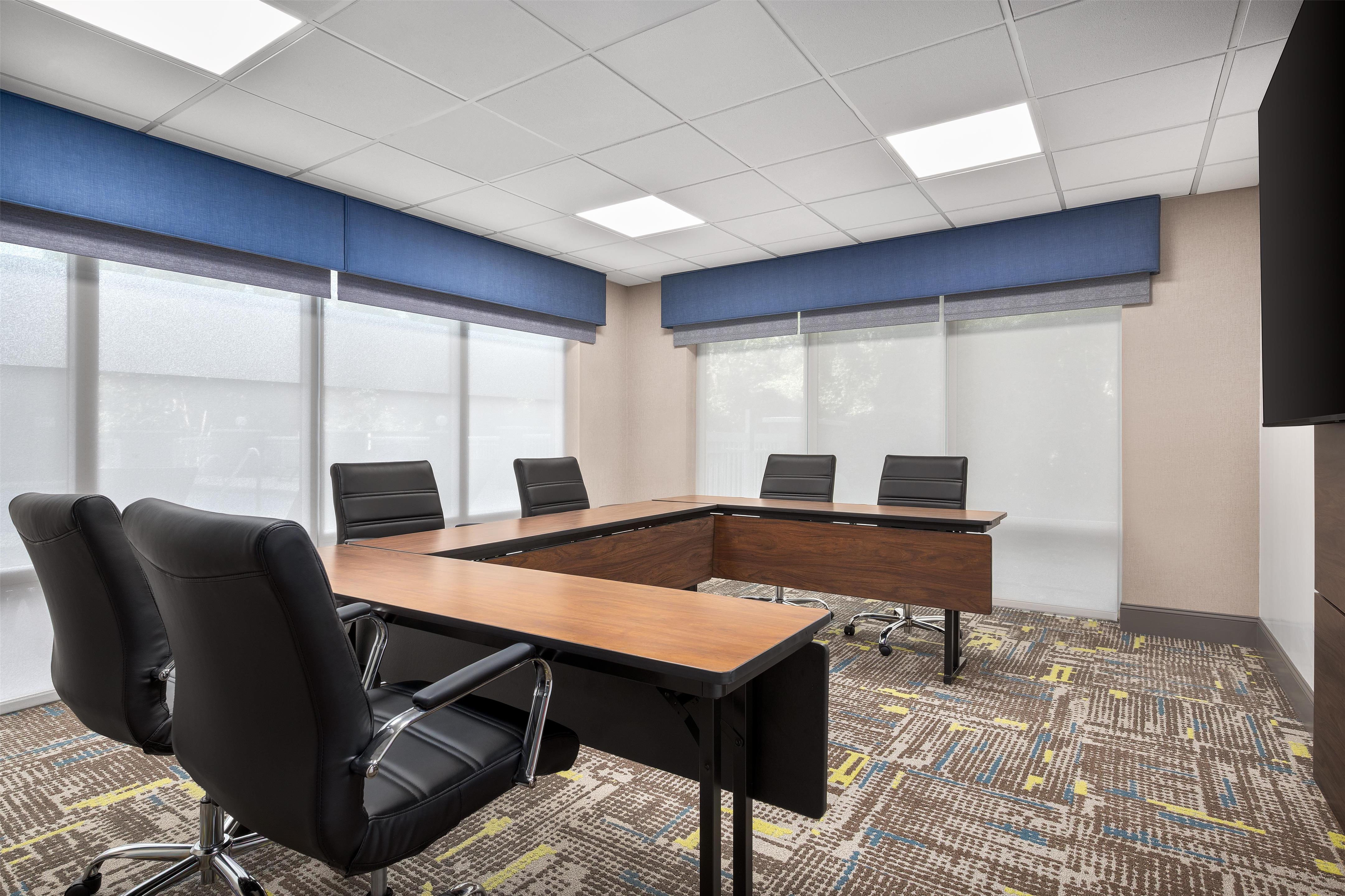 Meeting Room | Hampton Inn & Suites Charlotte-Arrowood Rd.