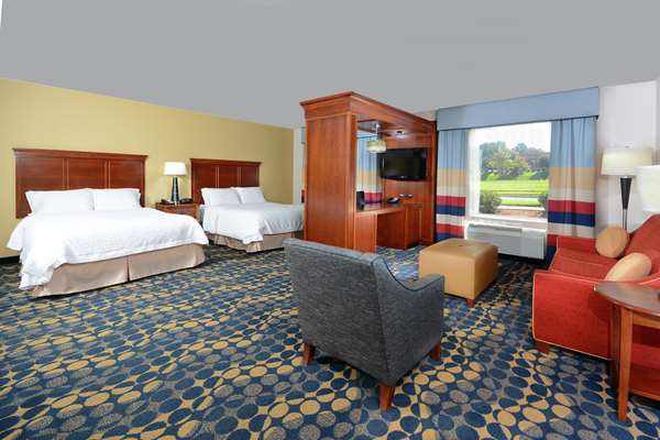  - Hampton Inn & Suites Huntersville - I-77, Exit 23