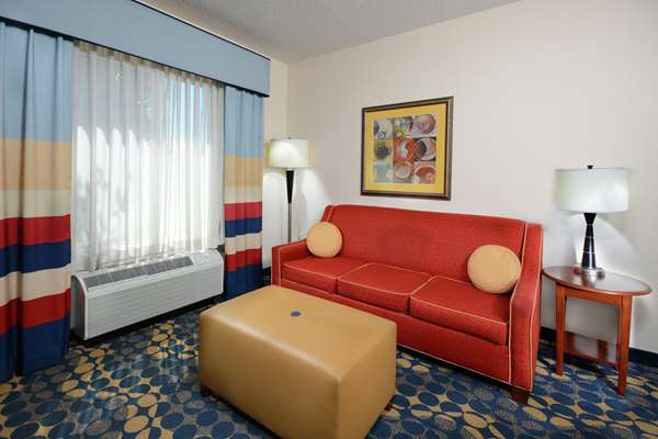  - Hampton Inn & Suites Huntersville - I-77, Exit 23