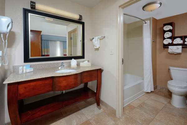  - Hampton Inn & Suites Huntersville - I-77, Exit 23
