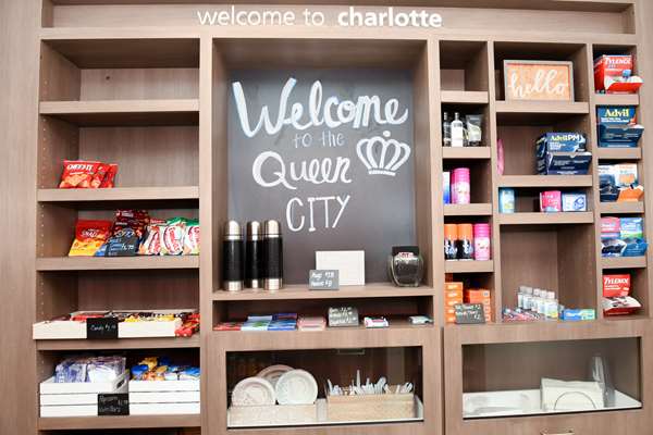 Restaurant - Hampton Inn & Suites Southpark Charlotte