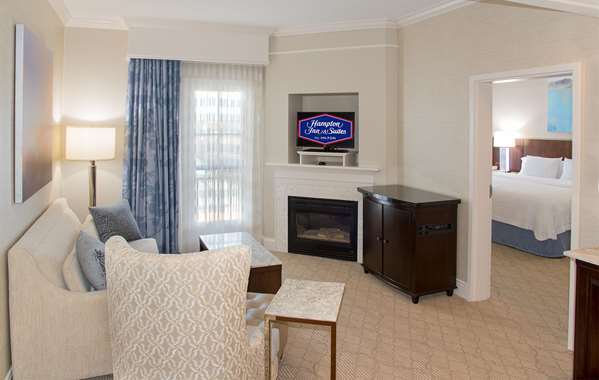  - Hampton Inn & Suites Southpark Charlotte