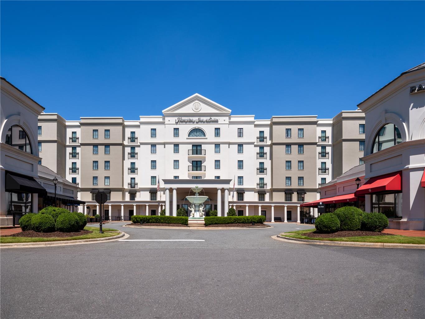 Hampton Inn & Suites South Park