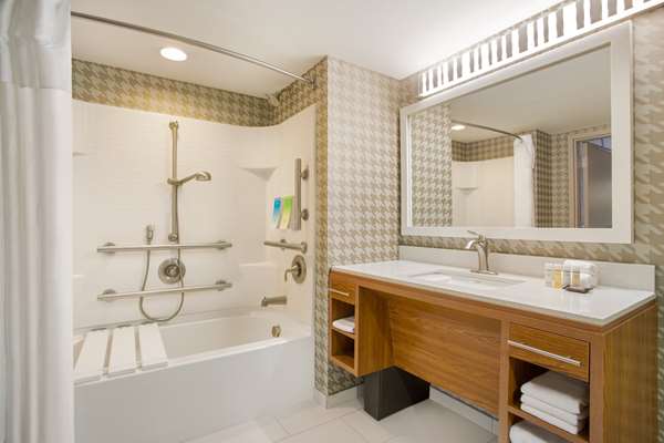  - Home2 Suites by Hilton Charlotte - I-77, Exit 5