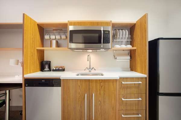  - Home2 Suites by Hilton Charlotte - I-77, Exit 5