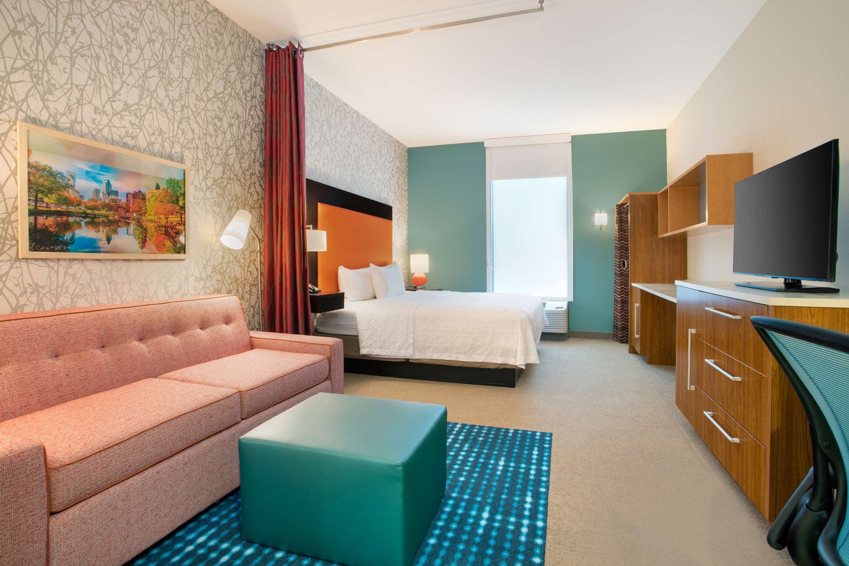 Guest room