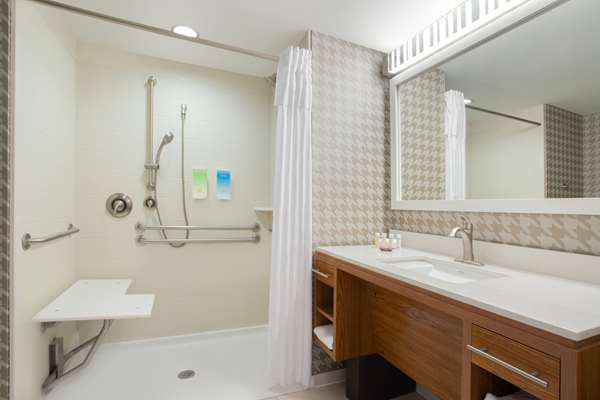  - Home2 Suites by Hilton Charlotte - I-77, Exit 5