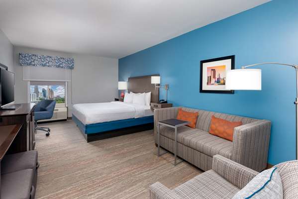  - Hampton Inn Uptown Charlotte