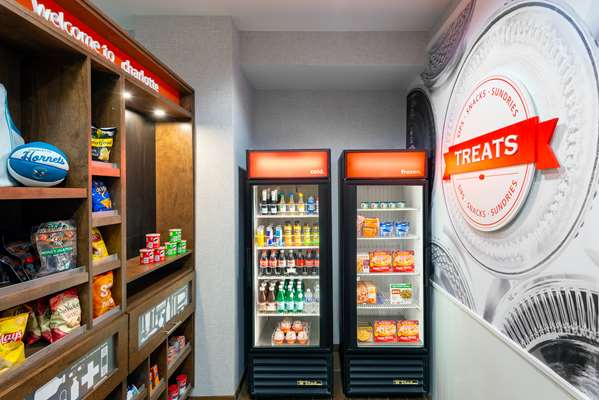 Restaurant - Hampton Inn Uptown Charlotte