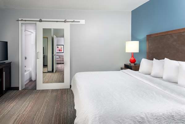  - Hampton Inn Uptown Charlotte