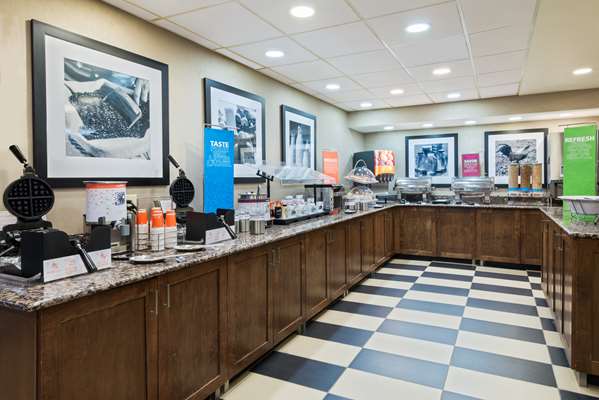 Amenities - Hampton Inn University Place Charlotte - I-85, Exit 45