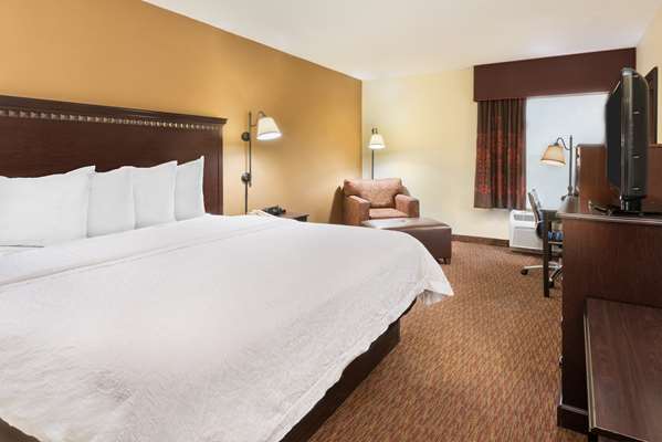  - Hampton Inn University Place Charlotte - I-85, Exit 45