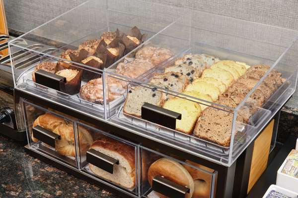 Amenities - Hampton Inn Seymour - I-65, Exit 50