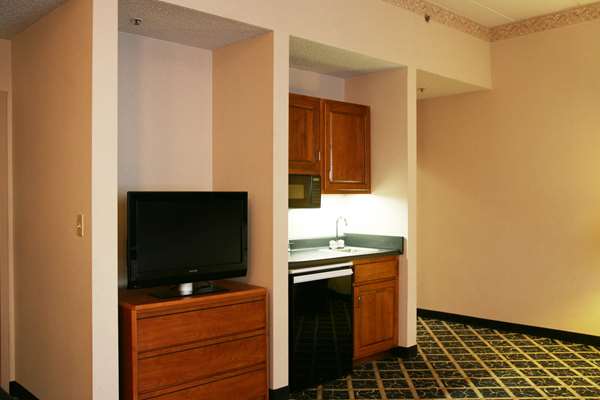  - Hampton Inn Edinburgh - I-65, Exit 76