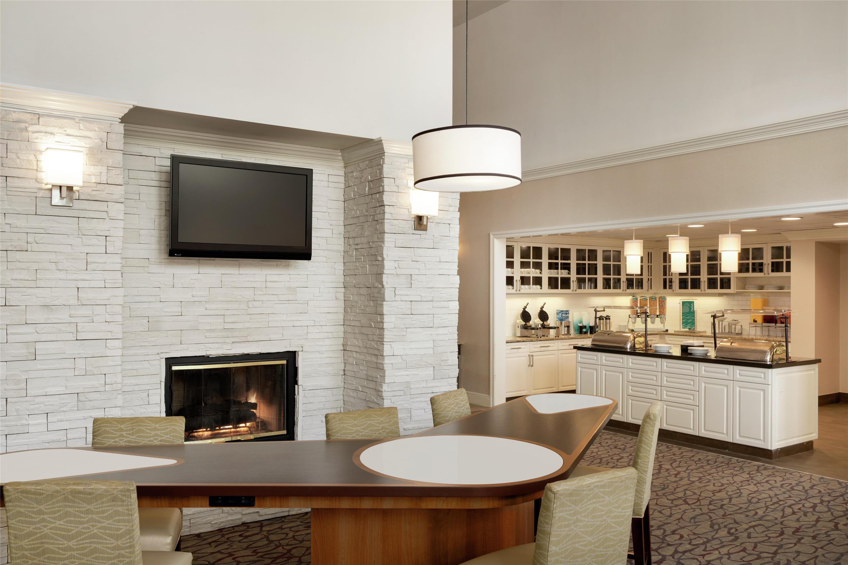 Breakfast Area | Homewood Suites by Hilton St. Petersburg Clearwater