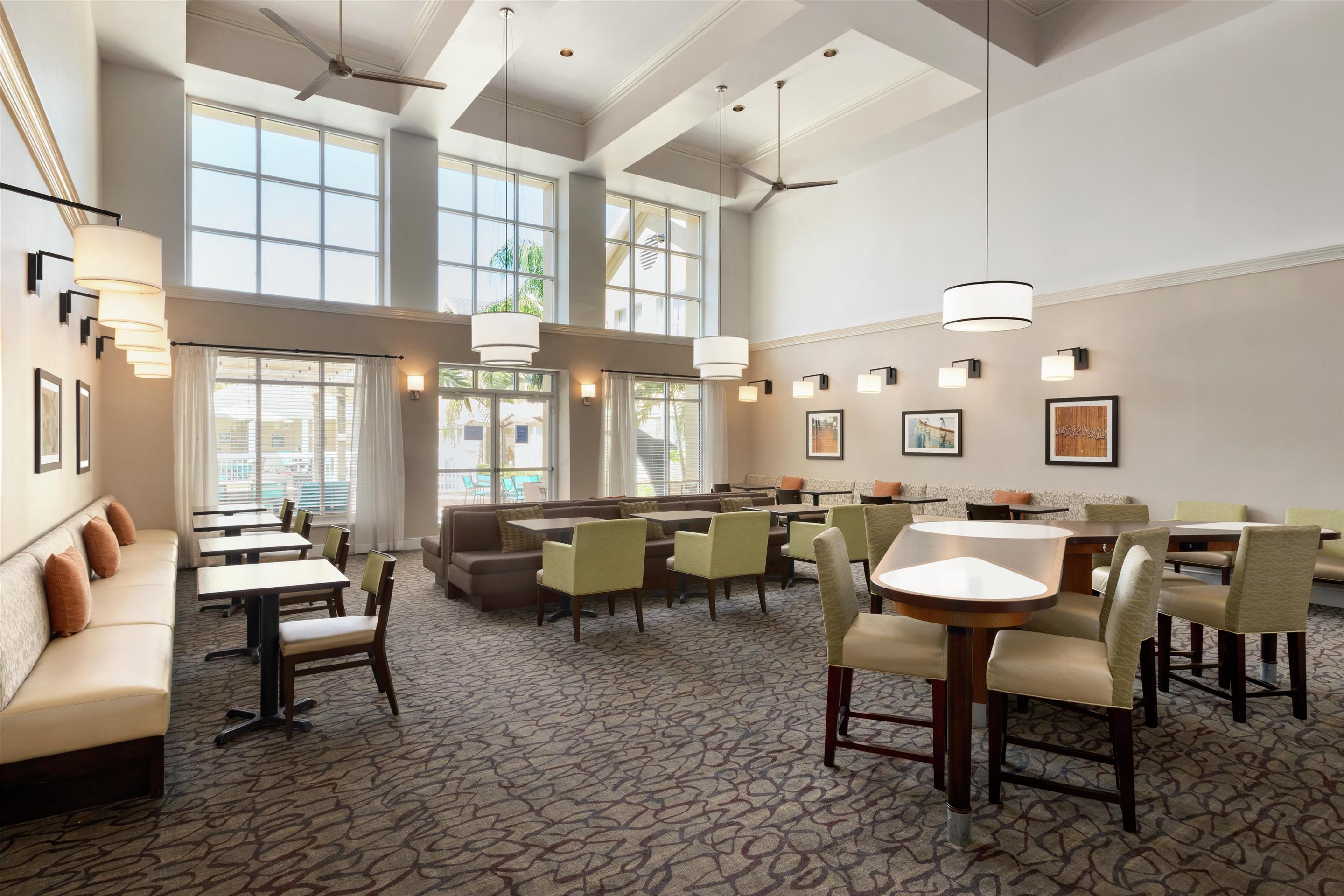 Breakfast Area | Homewood Suites by Hilton St. Petersburg Clearwater