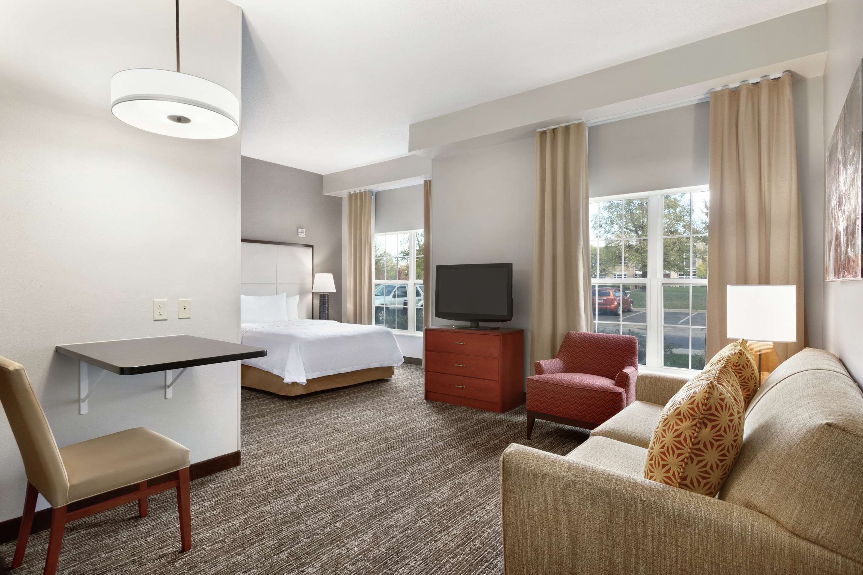 Guest room