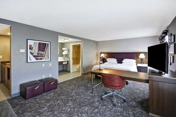  - Hampton Inn & Suites Columbus Easton Area