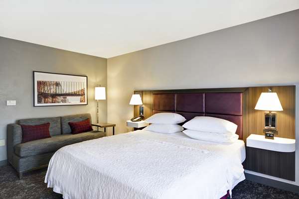  - Hampton Inn & Suites Columbus Easton Area