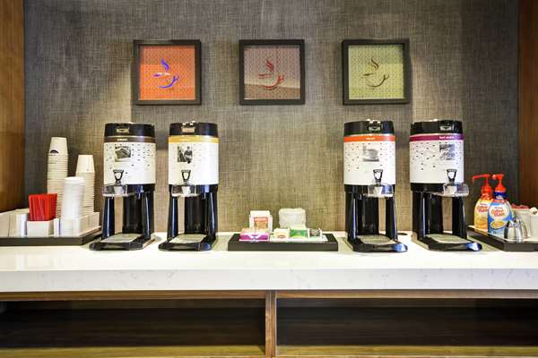 Restaurant - Hampton Inn & Suites Columbus Easton Area