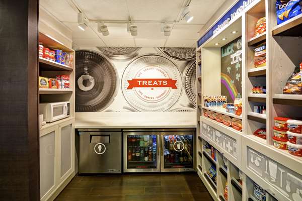 Restaurant - Hampton Inn & Suites Columbus Easton Area