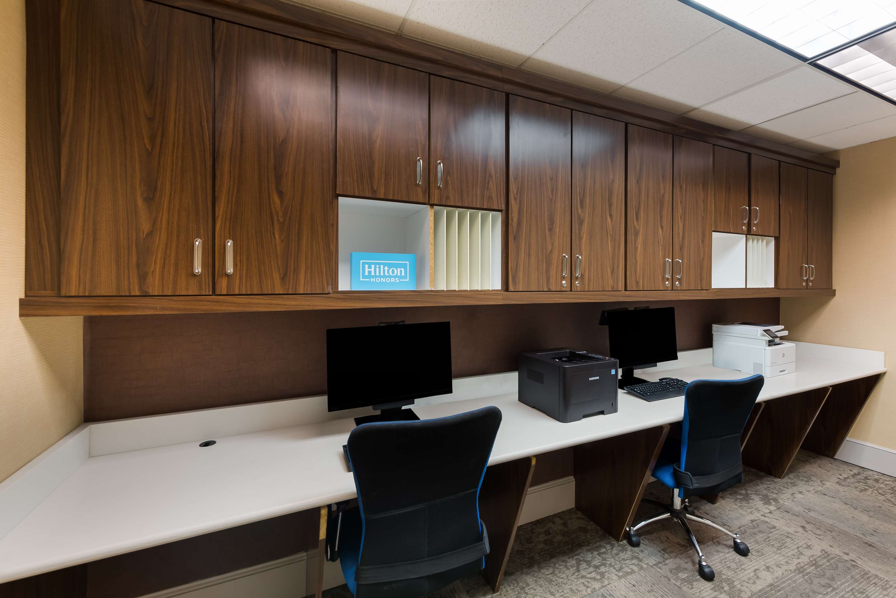 Business Center | Hilton Garden Inn Columbus/Grove City