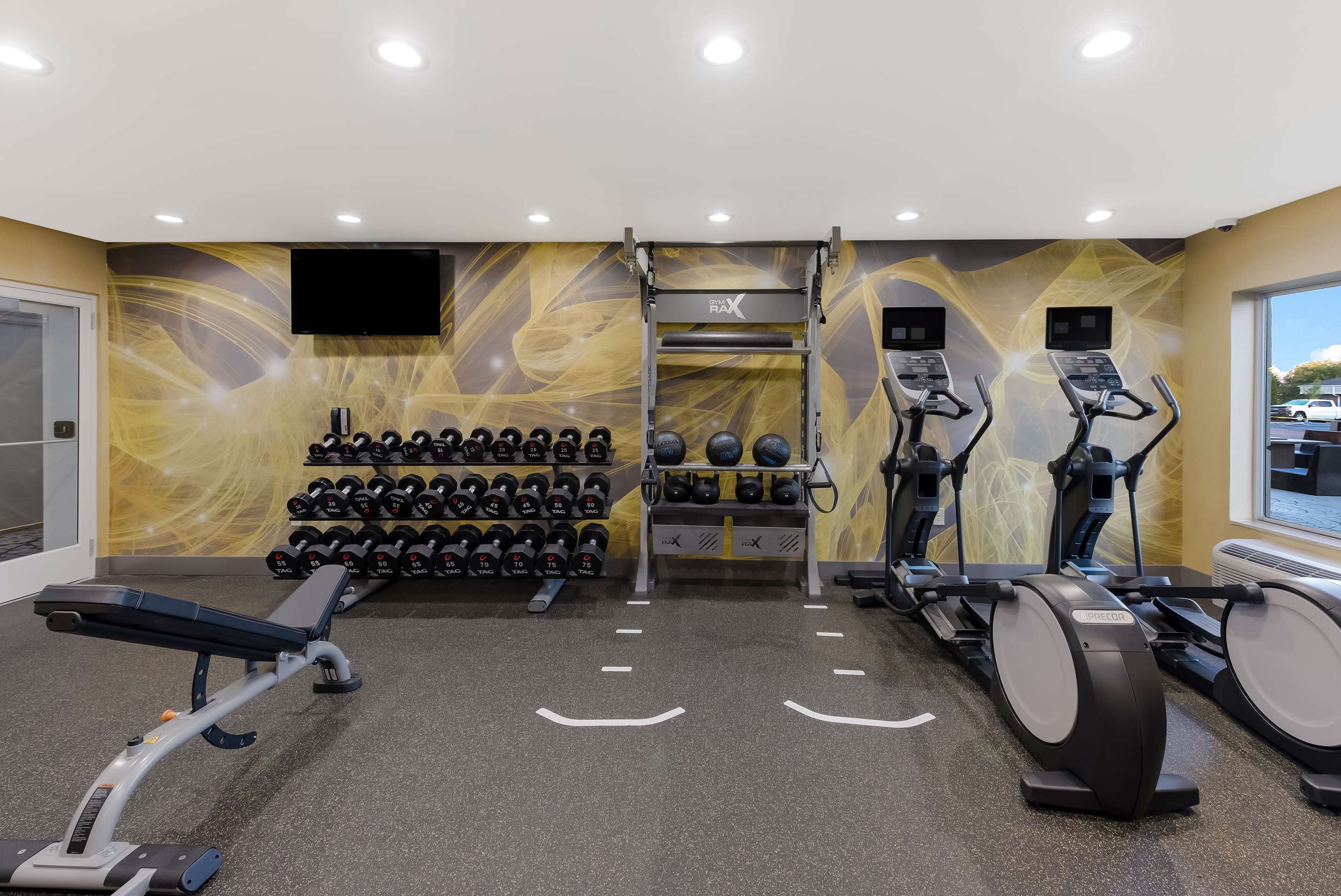 Health club fitness center gym | Hilton Garden Inn Columbus/Grove City