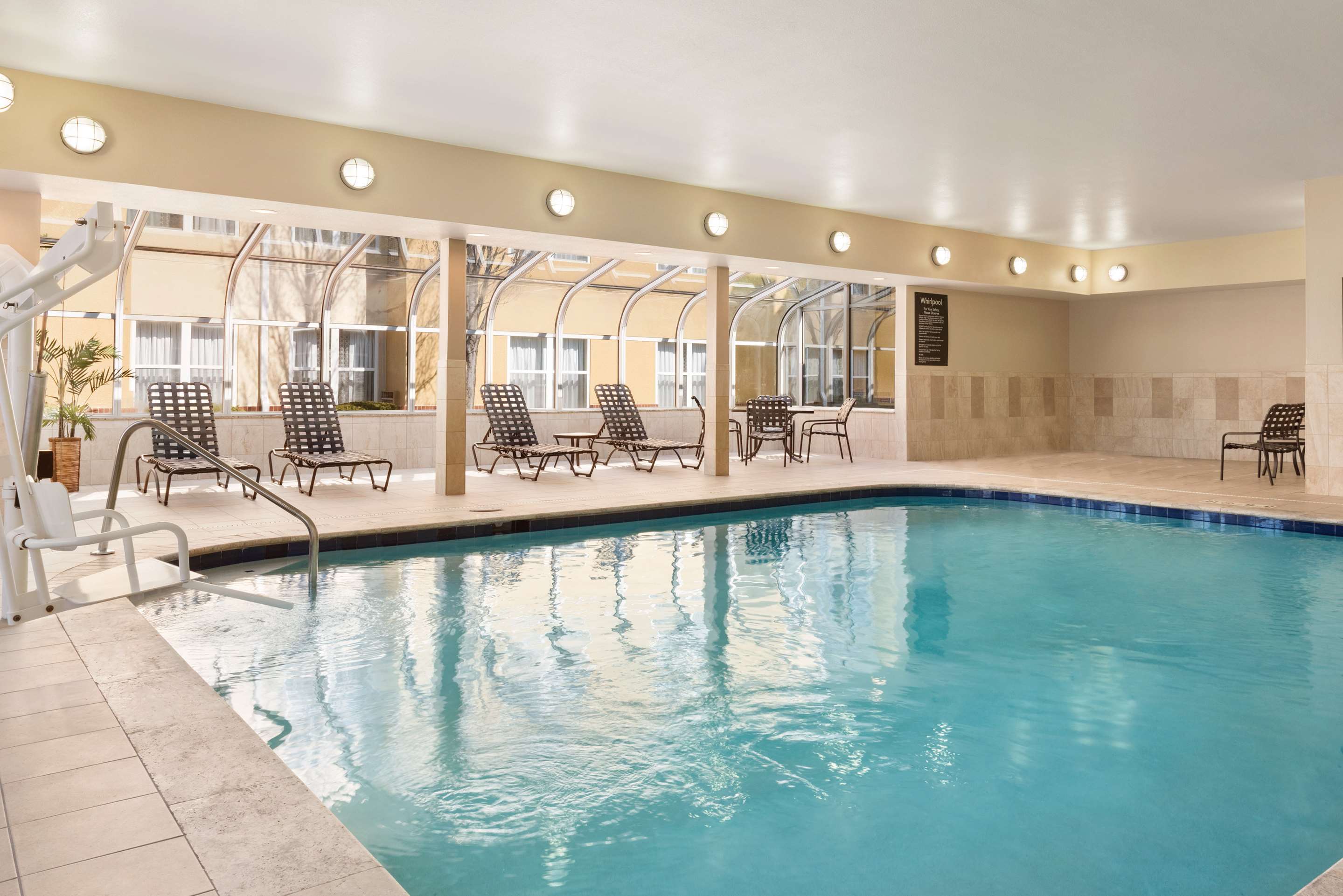 Pool | Homewood Suites Columbus Hilliard