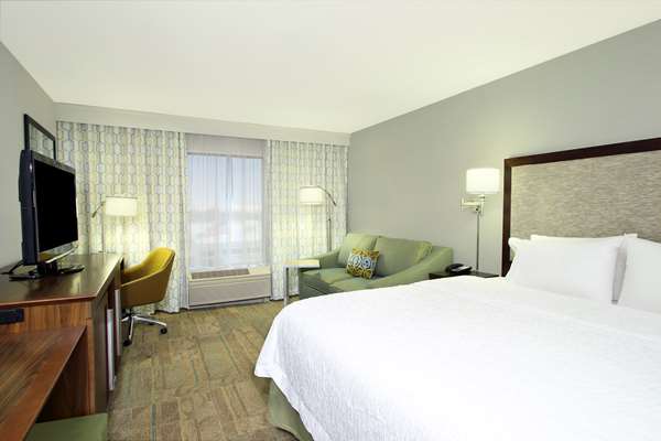  - Hampton Inn & Suites Hilliard - I-270, Exit 13