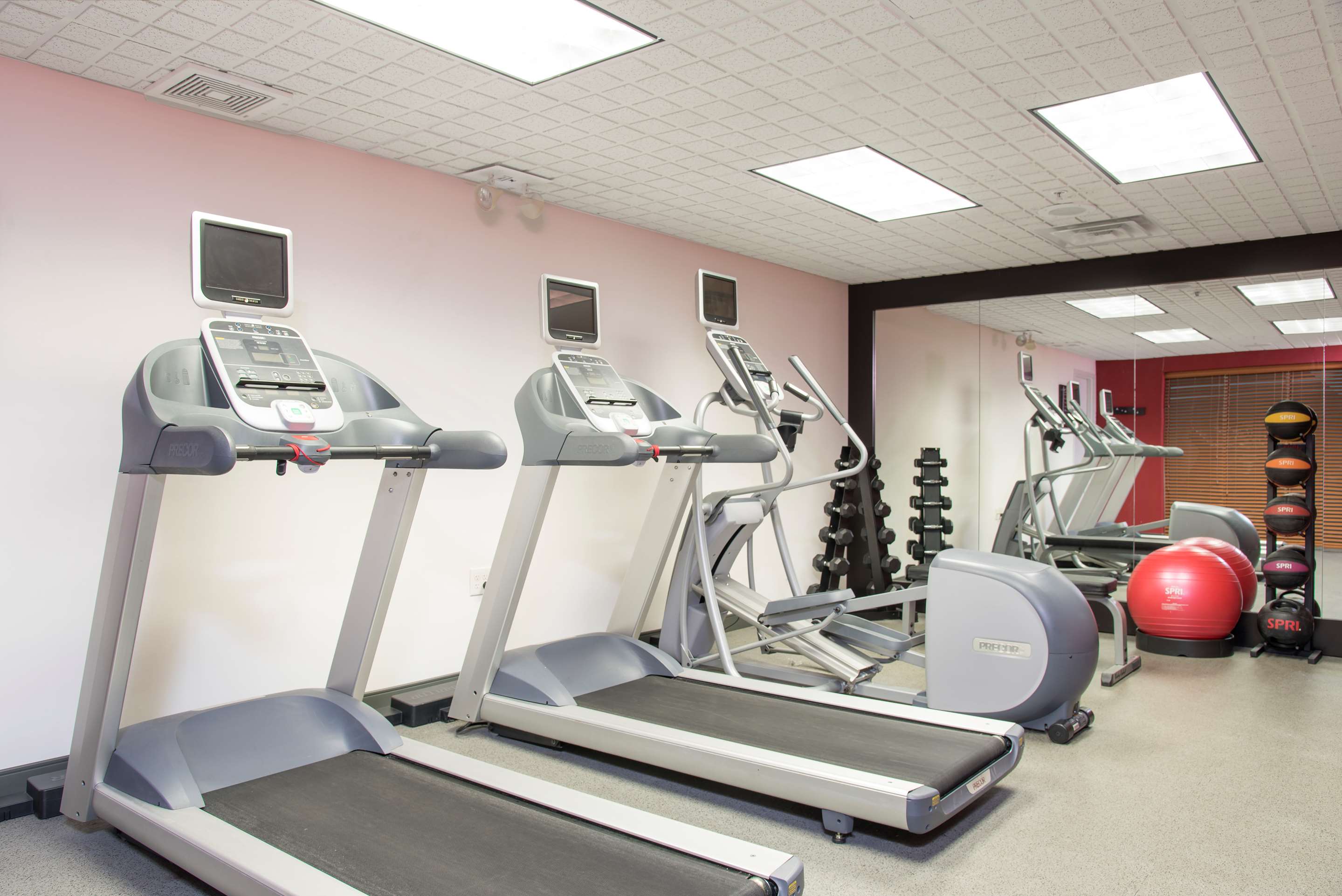 Health club fitness center gym | Homewood Suites by Hilton Columbus/Airport