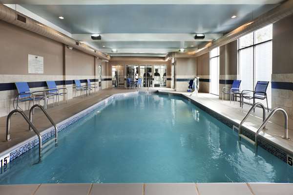 Pool - Homewood Suites by Hilton OSU Columbus