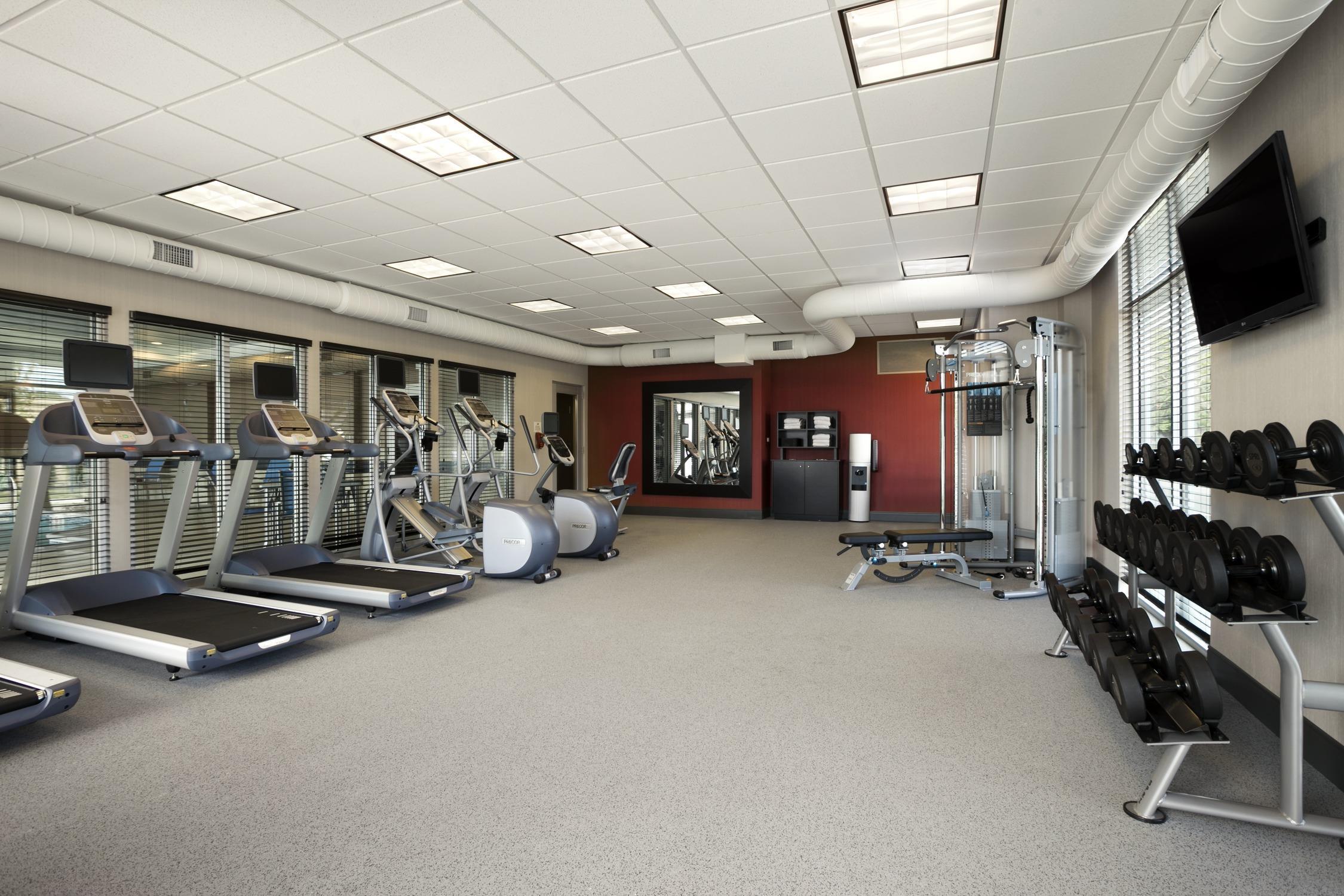 Health club fitness center gym | Homewood Suites by Hilton Columbus/OSU, OH