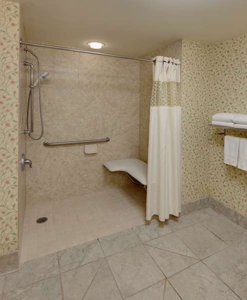  - Hampton Inn & Suites Polaris Columbus - I-71, Exit 121