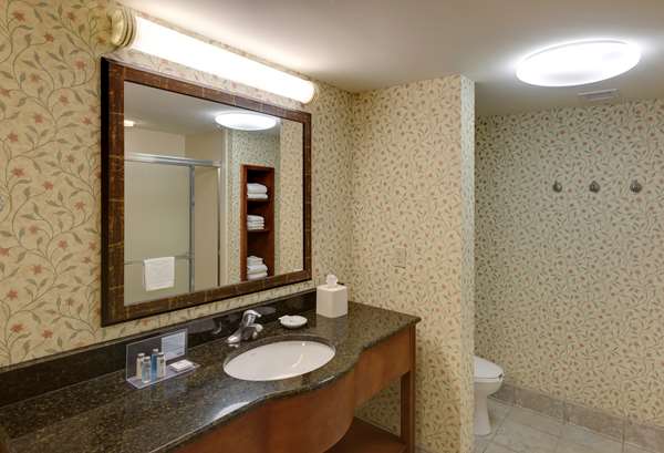  - Hampton Inn & Suites Polaris Columbus - I-71, Exit 121